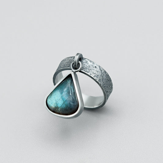 Labradorite teardrop cocktail ring