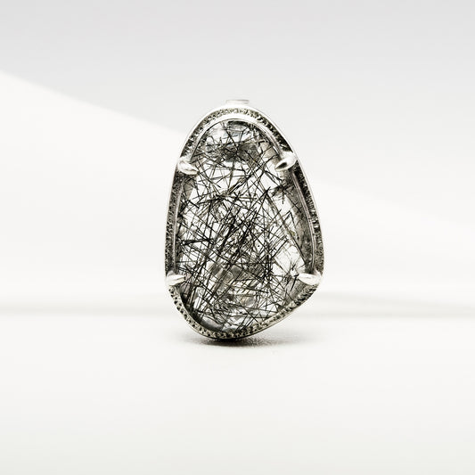Tourmalinated quartz silver ring
