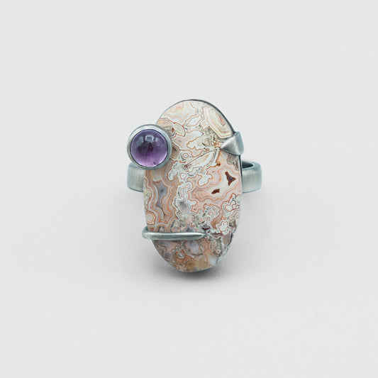Laguna lace agate and amethyst ring